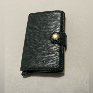 Secrid Slim Wallet